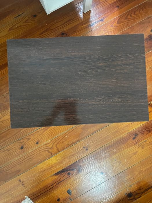 Mesa de cabeceira64740211368451121