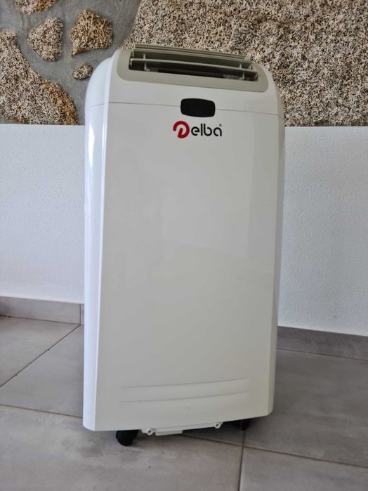 Ar condicionado  portátil Delba 14000btu