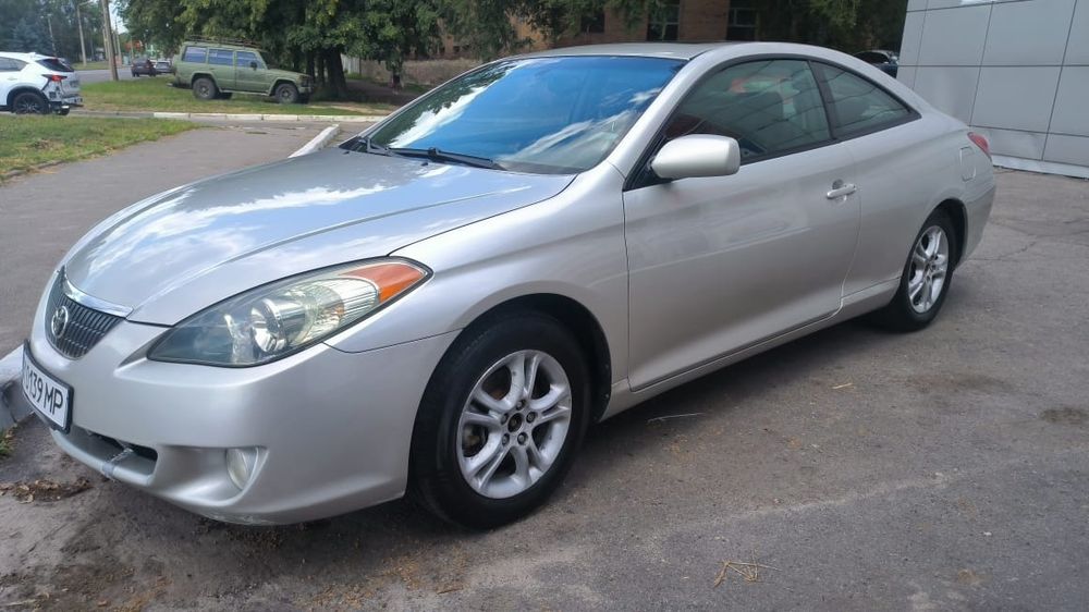 Продам машину Toyota Solara