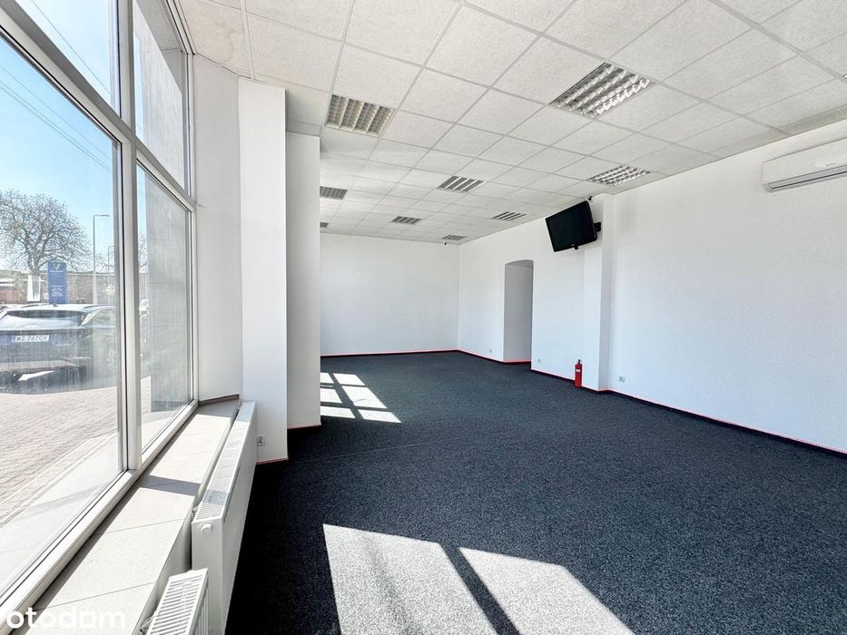 Funkcjonalny lokal 100m² w Częstochowie | Handel, usługi, biuro