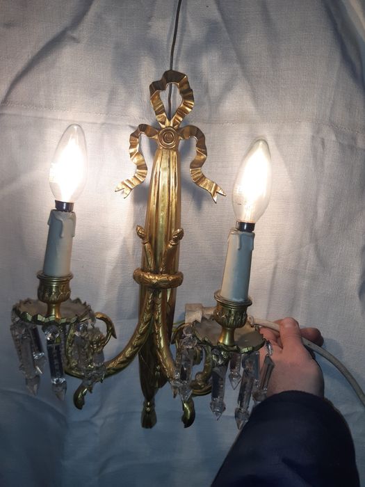 2 kinkiety, duże, mosiężne z  kryształami