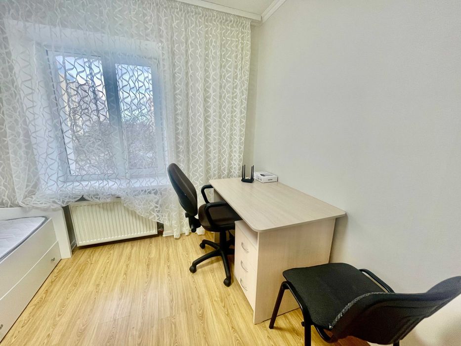 Центр міста! Сучасна 3-х кімн.-студіо. Автономне опалення!