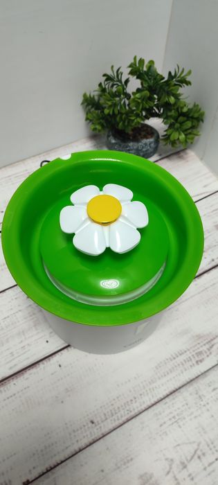 Поїлка-фонтан для тварин Catit Flower 3 л