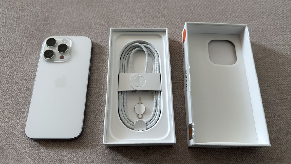 iPhone 16 Pro 256GB White Titanium | Bateria 100%