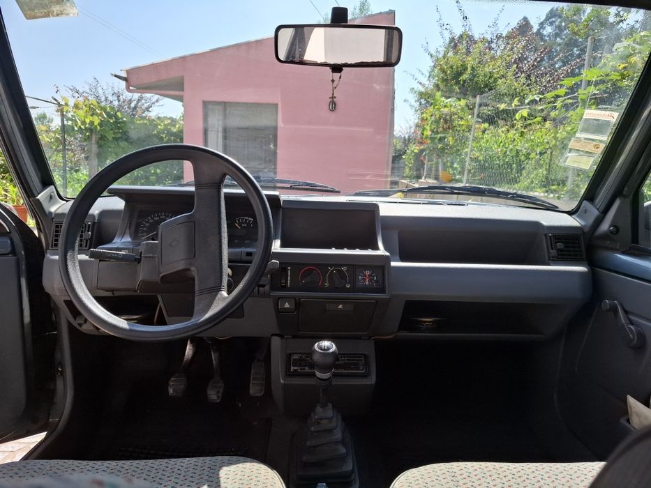Renault 5 — fotografia 6