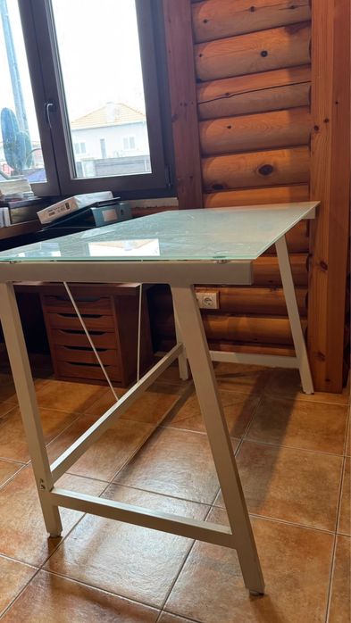 Glass and Metal Desk - Modern and Minimalist Design64551285698945121