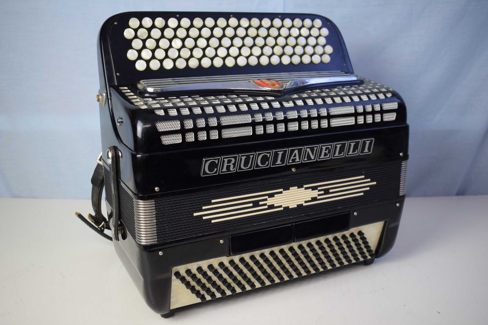 Acordeao Crucianelli 3 Voz  N.52