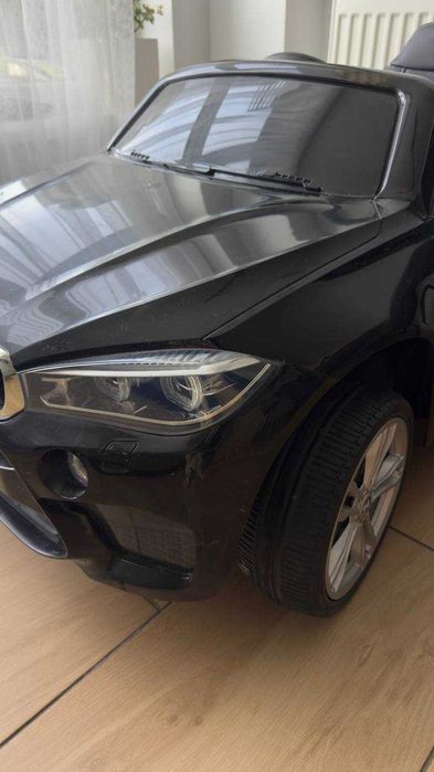 Дитячий електромобіль Bambi BMW X6M