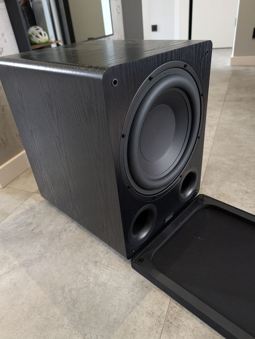 Subwoofer Magnat RS 12