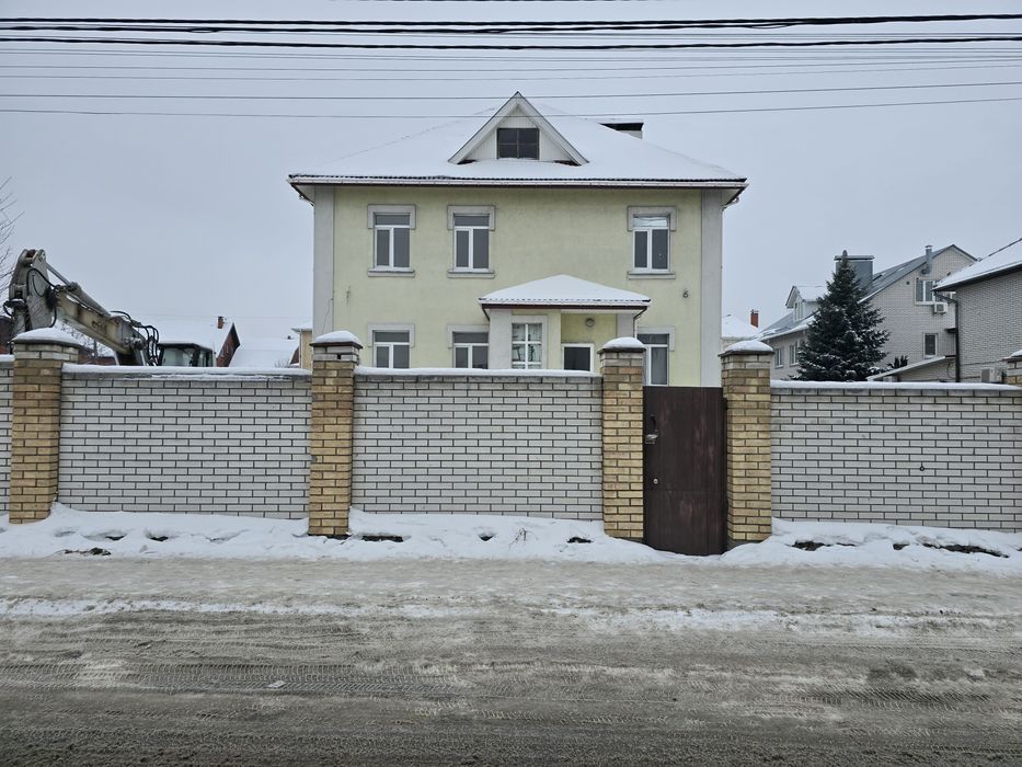 Будівля окрема 305 м2 цоколь газ с. Софіївська Борщагівка 200 м Київ