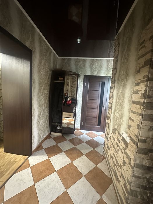 Продам отдельную часть дома р-он ул Толбухина