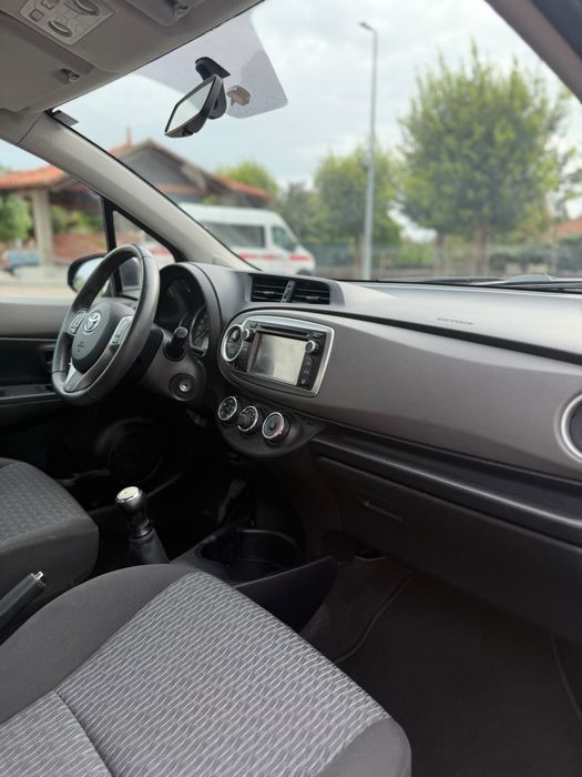 Vendo Toyota Yaris em ótimo estado