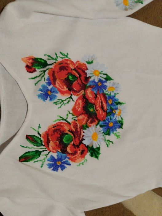 Вишиванка льон ручна робота 42-44