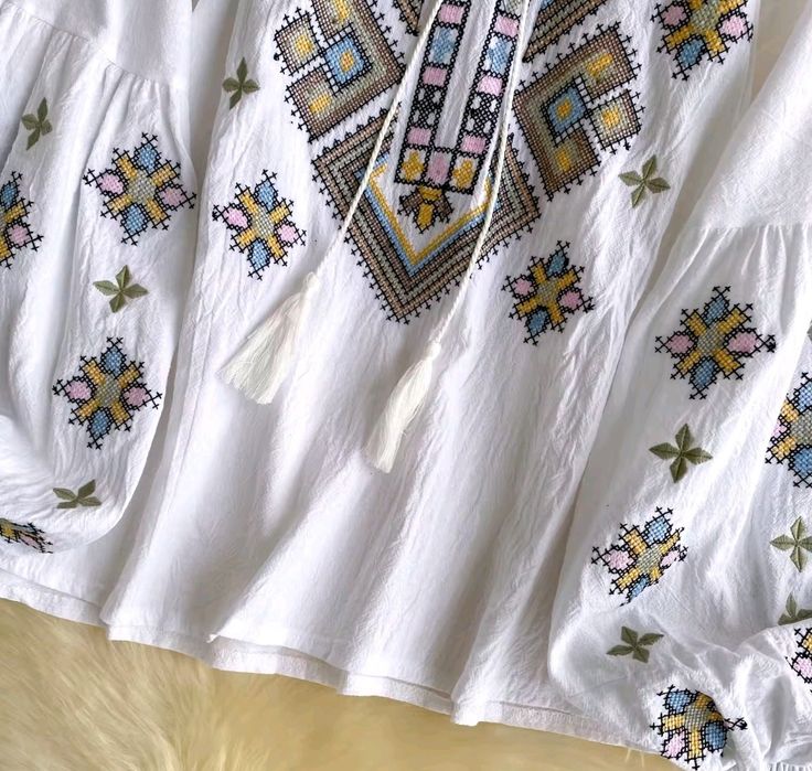 Вишиванка жіноча , блуза 42-46 ,s m