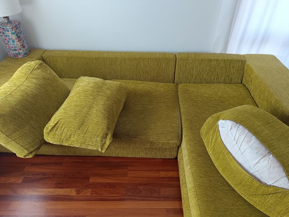 Sofá chaise longue à esquerda