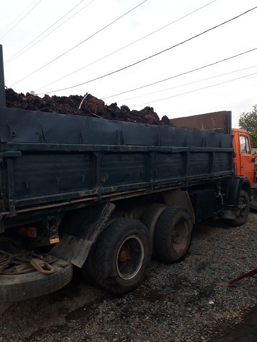 Перегной коровий есть в мешках .Чернозем.Доставка.любой обьем