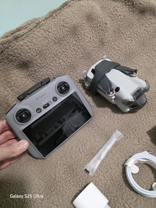 Drone DJI Mini 4 Pro DJI RC2