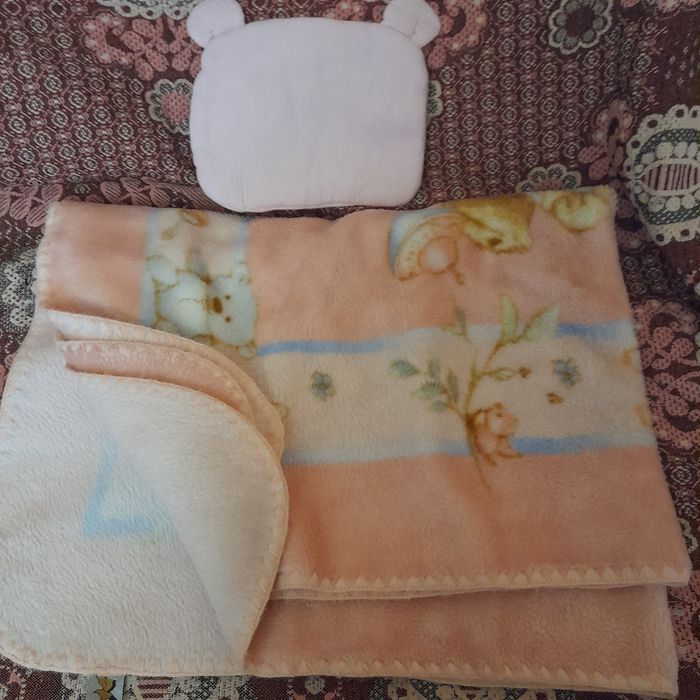 Продам бортики в кроватку