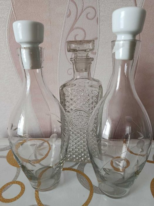 Продам кришталевий графин