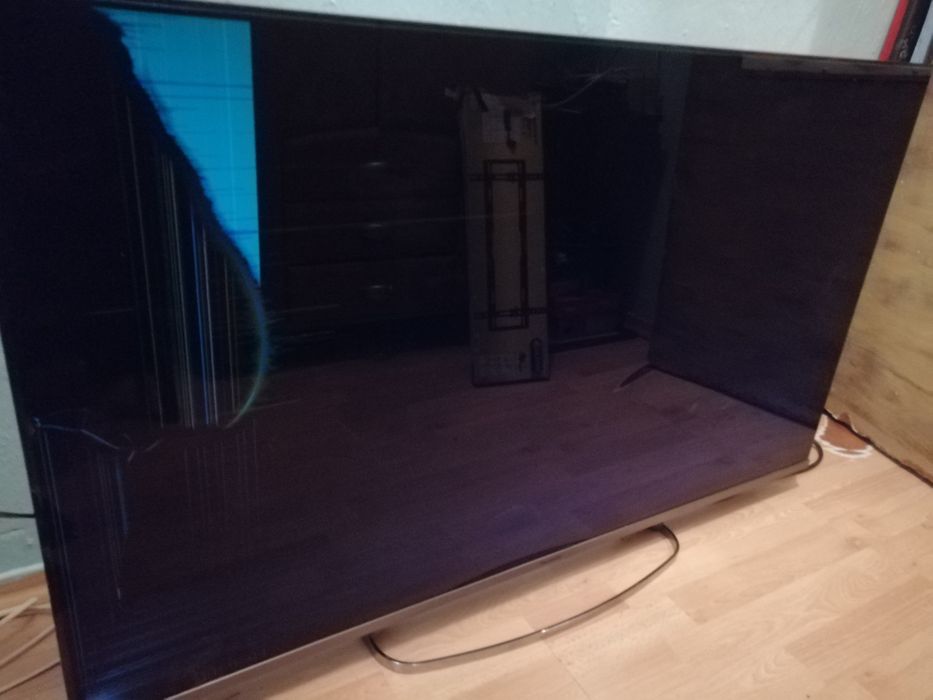 Panasonic viera  TX-50GX830E