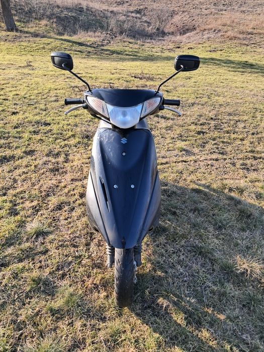 Продам мопед Сузуки Аддресс V50