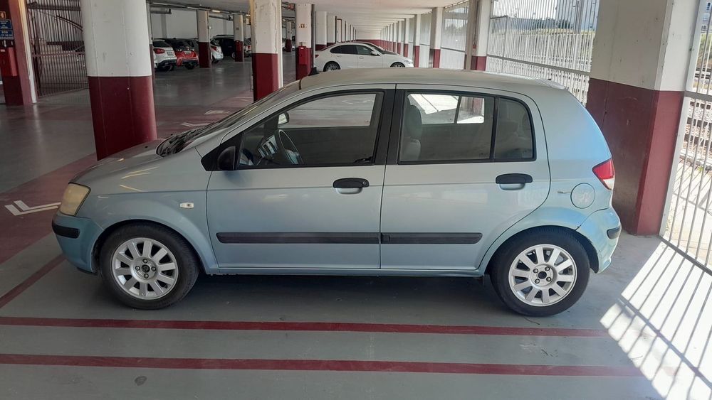 Carro barato do dia sem nada a fazer