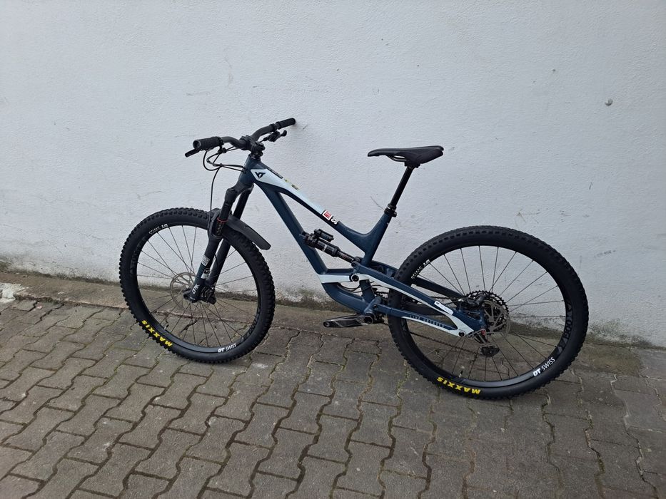 YT  CAPRA   2019  AL  29  L