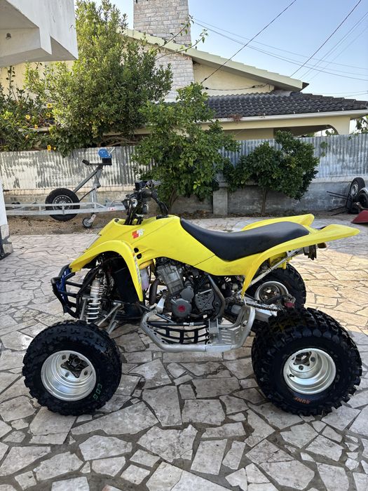 Suzuki ltz 400.