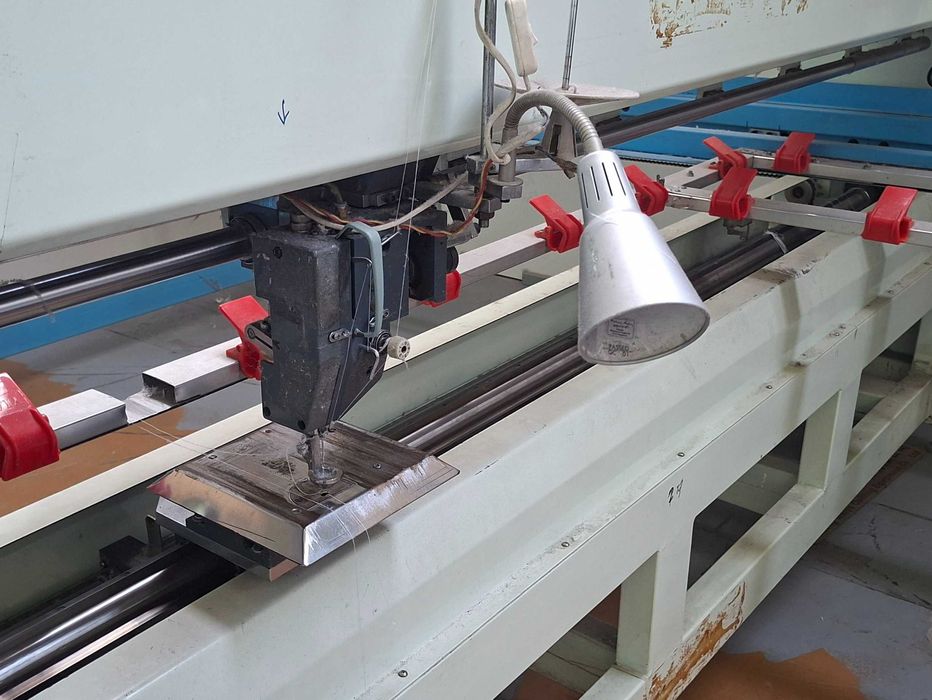 Pikowarka jednoigłowa Mamut Do pikowania kołder i nie tylko