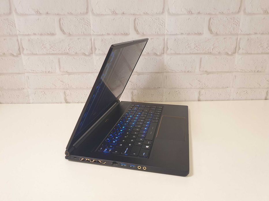 Мощный игровой ноутбук БУ магазин Днепр ∎ MSI GS65 Stealth ∎ Core i7-8750H ∎ 32GB ∎ 144 Гц ∎ 512GB ∎ RTX 2080-8GB