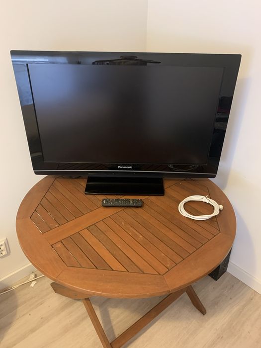 Tv Panasonic com comando tudo funcional