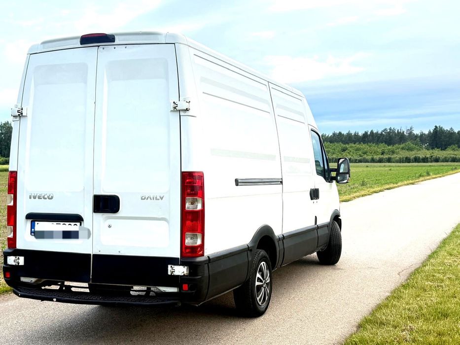 Iveco daily 2.3  35s15 Bhak   3.5 t l3h2