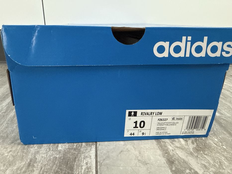 Usa ! Adidas Rivaly Low FZ6327 оригинал р.44-28,5 см