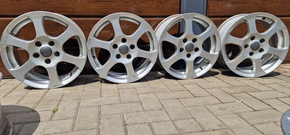 Felgi Aluminiowe Volkswagen-Audi R16 5x112 ET35-7J