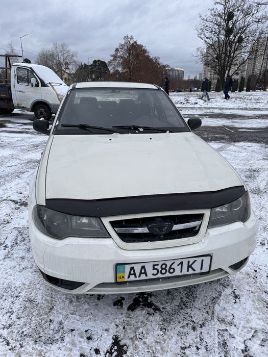 Део нексия 2010