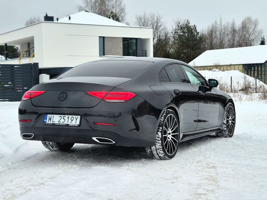 Mercedes-Benz CLS 300D Pakiet AMG, Kamery 360, Burmester, Ambilight, Szyberdach.