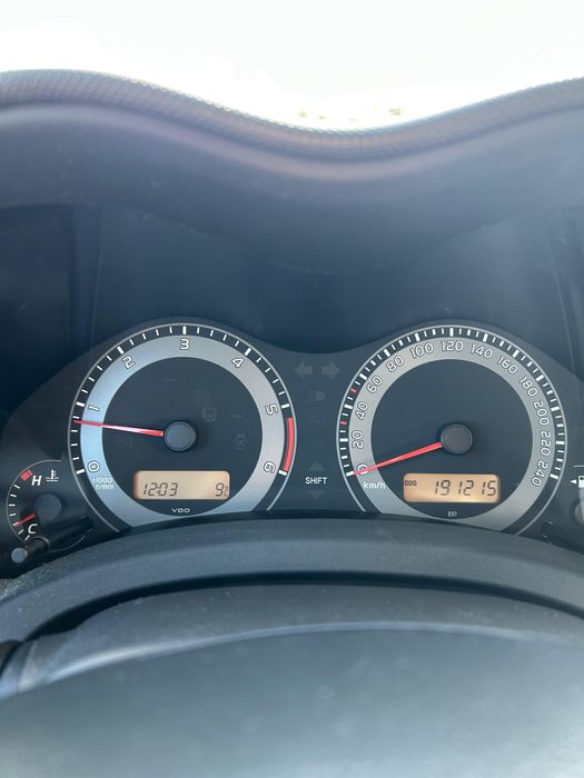 Toyota Auris 1.4D - 4D - Comfort + Pack Sport