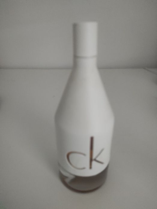 Perfumy damskie Calvina Kleina
