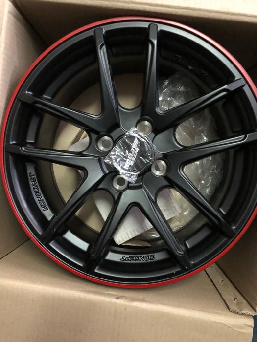 Jantes novas dentro da caixa