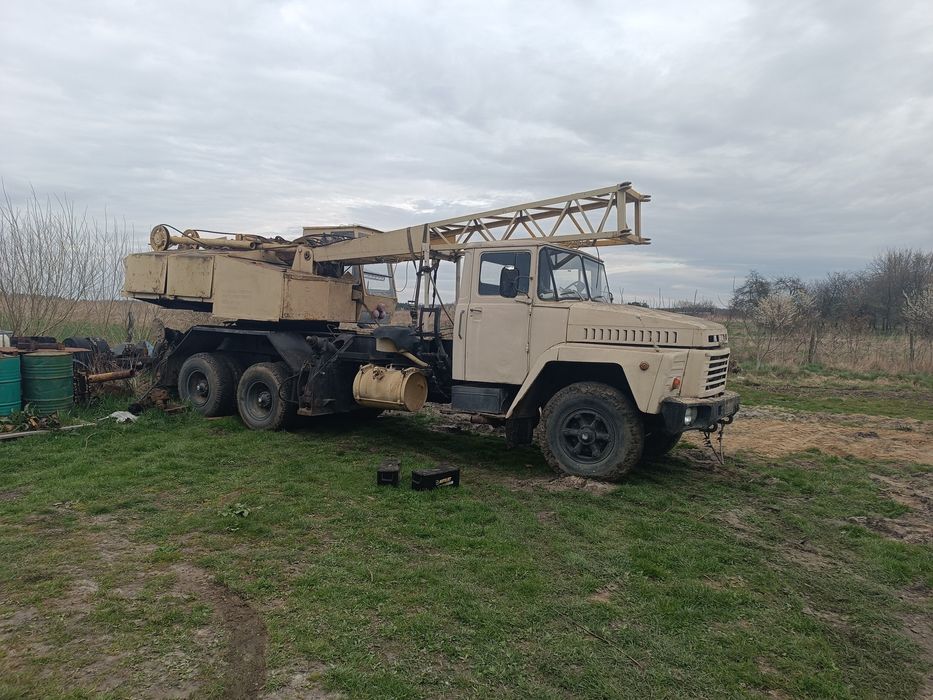 Запчастини автокран краз  380 v