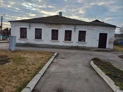 Центр м. Сквира, Карла Болсуновського, 33, площа 221,10 кв