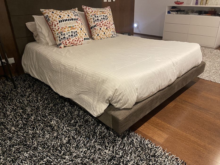 Cama de CASAL cor cinza