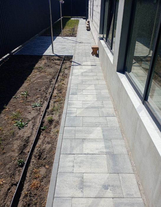 Послуга по Укладанню Тротуарної плитки в Кам'янскому