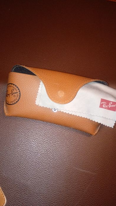 Caixa óculos Ray ban nova