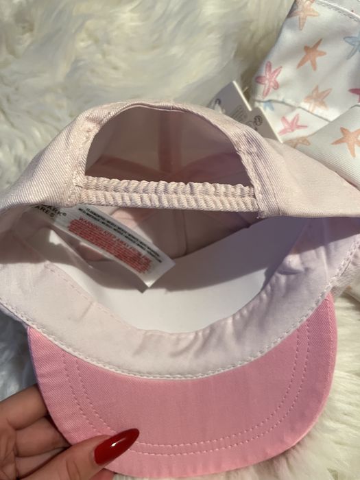 Кепка і панама для дівчинки