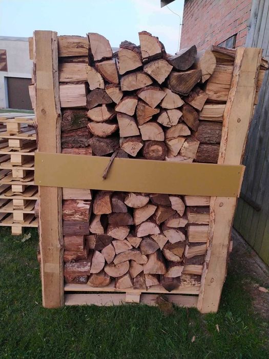 drewno kominkowe dąb, brzoza, akacja