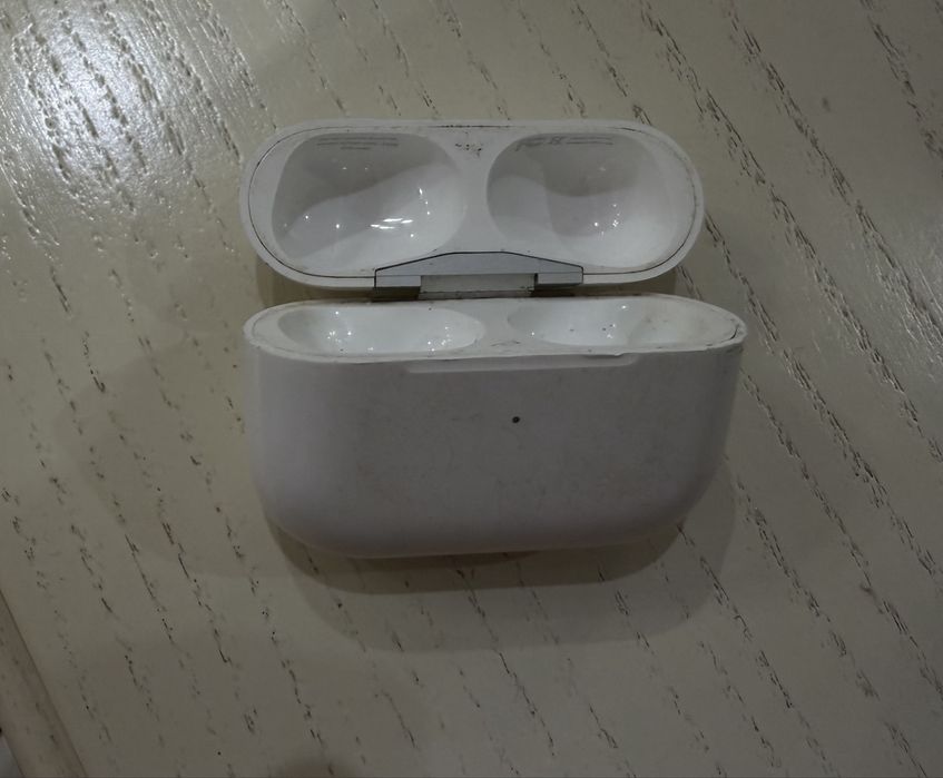AirPods Pro 1-го покоління навушники