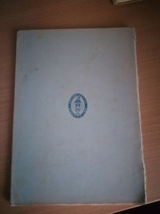 Livro antigo Geográfico-Naturais