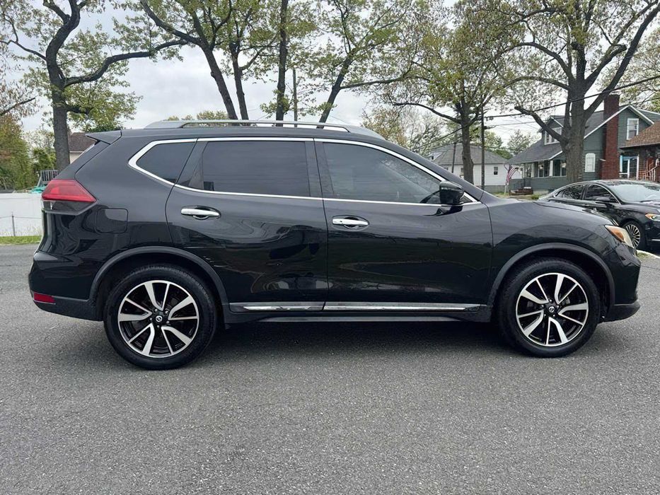 Nissan Rogue      2018