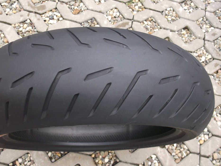 opona 190/55ZR17 Continental Conti Road Attack 4	dot4323	2,7mm cbr r1